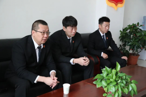 利剑出鞘!呼和浩特市法院“青城利刃·百日攻坚”专项执行行动启动动